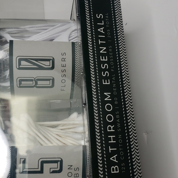 THE HUDSON LINE BATHROOM ESSENTIALS, - Picture 7 of 7